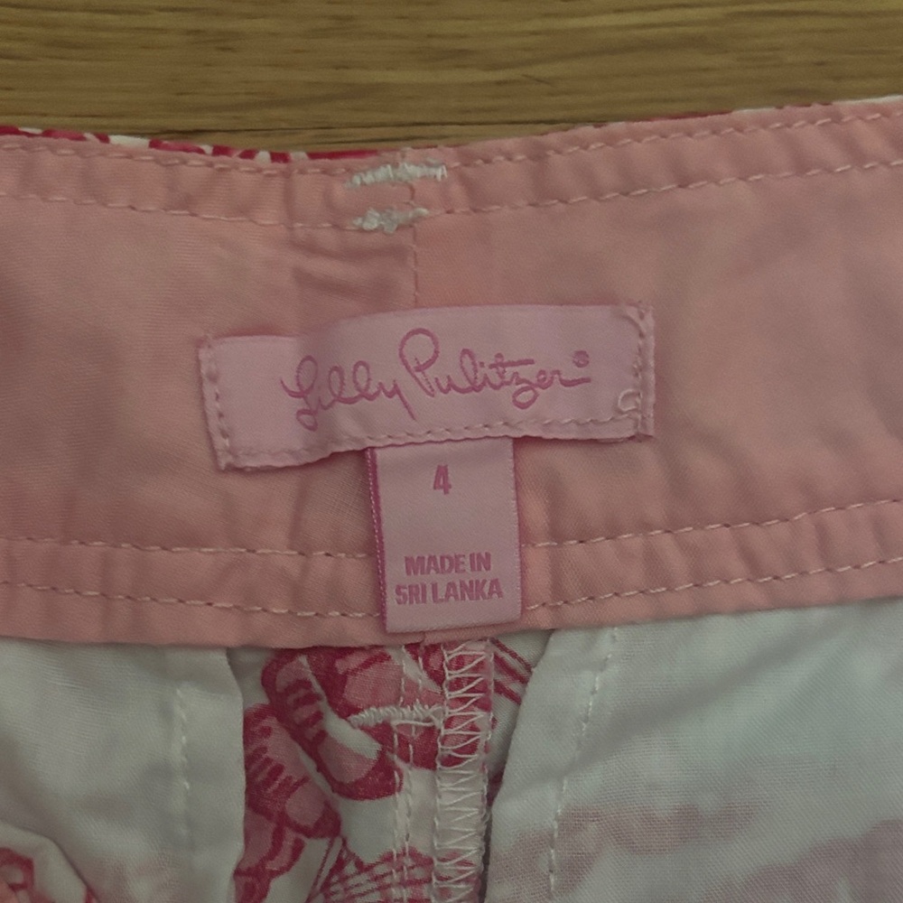 Lilly Pulitzer Callahan Shorts - Picture 2 of 3